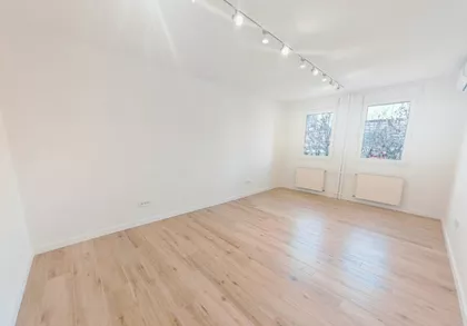 Antifašističke Borbe 2 | 4zida.rs