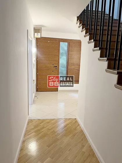 Činovnička Kolonija | 4zida.rs