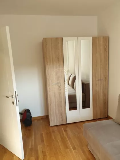 Heroja Pinkija | 4zida.rs