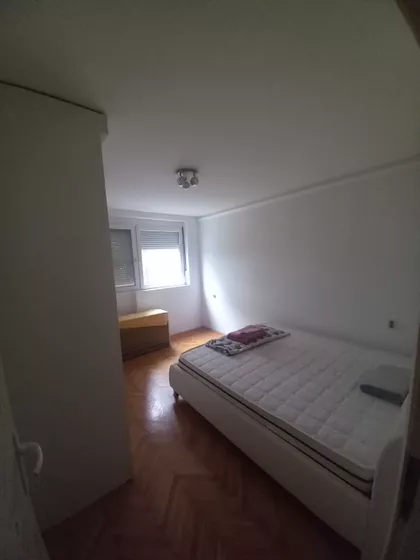 Hilandarska 21 | 4zida.rs