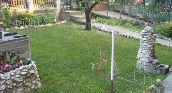 Kuća | 4zida