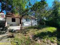 Mali Mokri Lug, Zvezdara opština, Beograd | 4zida.rs