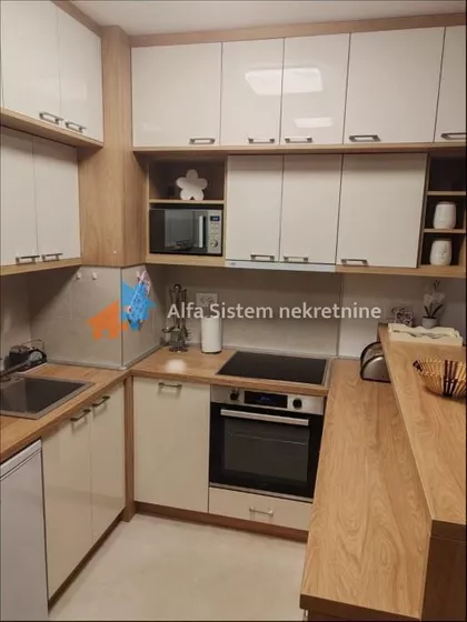 Saobraćajni fakultet | 4zida.rs