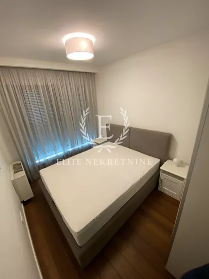 Hram Svetog Save | 4zida.rs