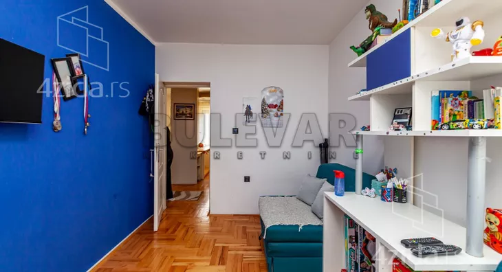 Dvoiposoban stan | 4zida