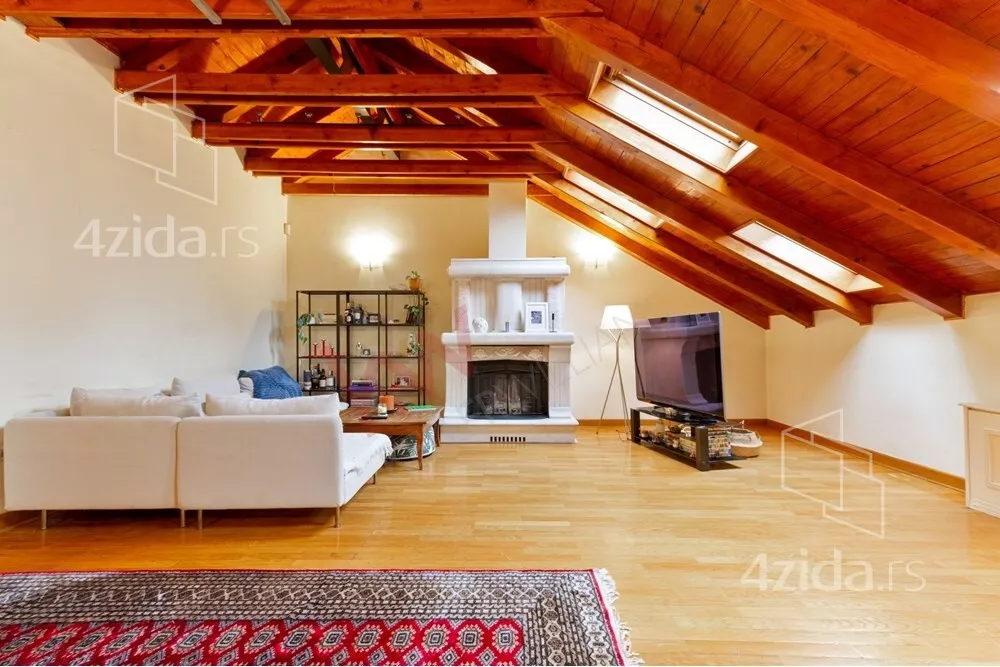 3-etažna kuća | 4zida