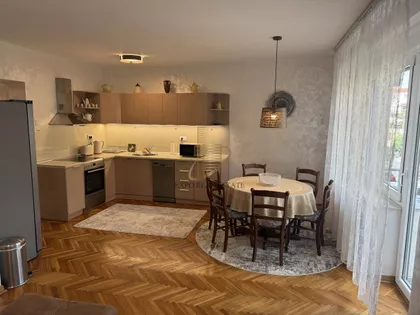 Takovska | 4zida.rs