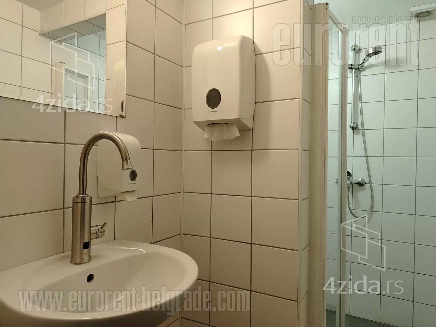 Poslovni prostor | 4zida