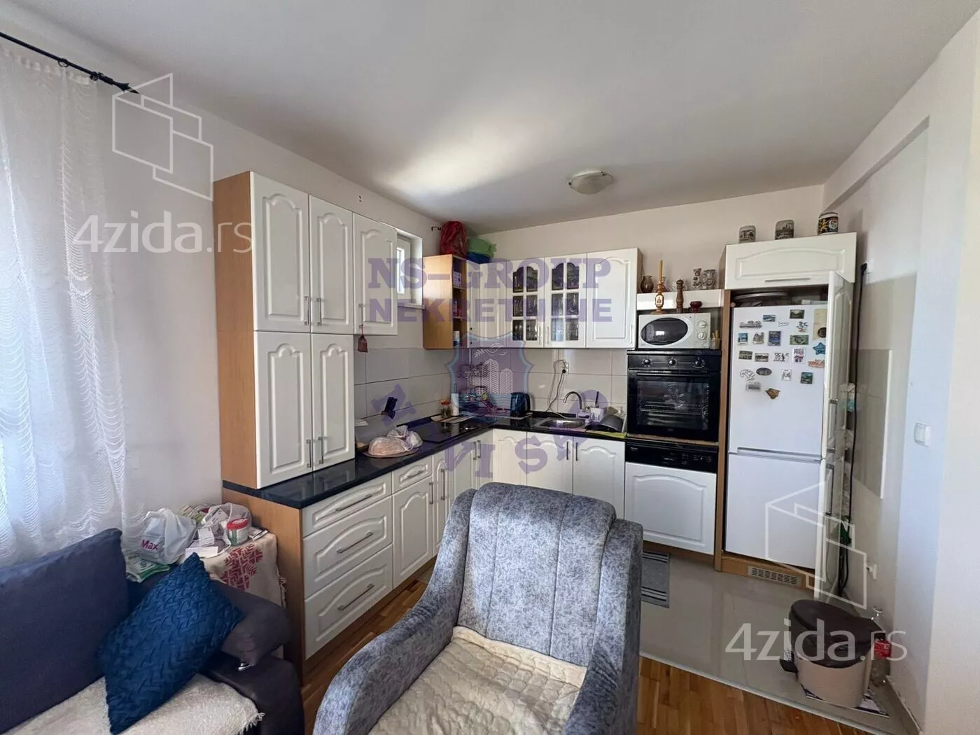 Troiposoban stan | 4zida