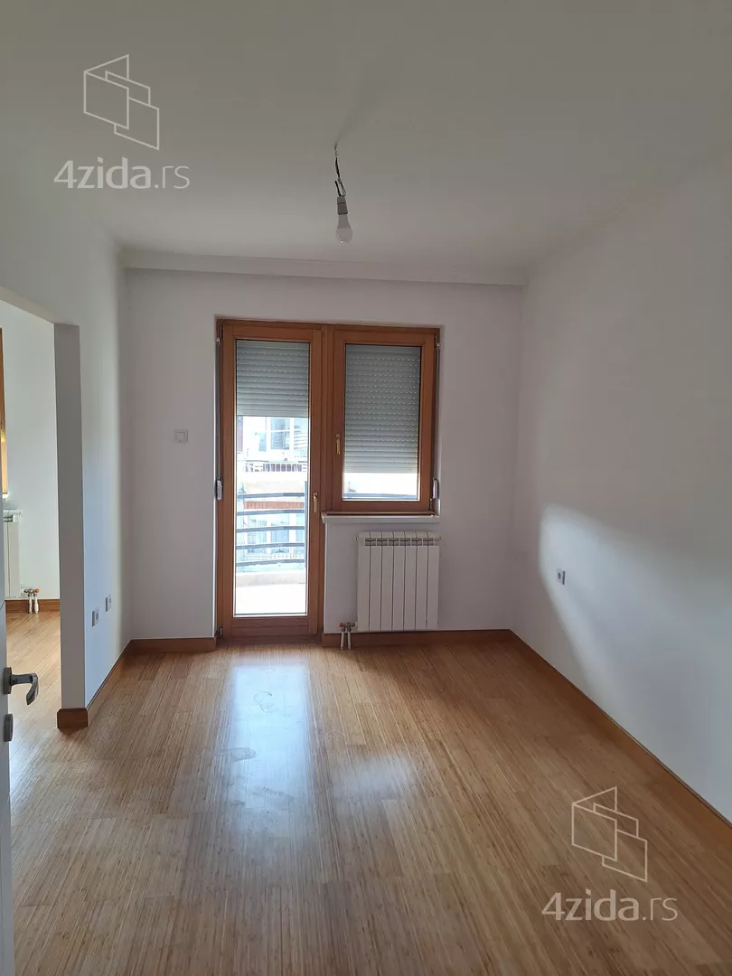 Kancelarija | 4zida