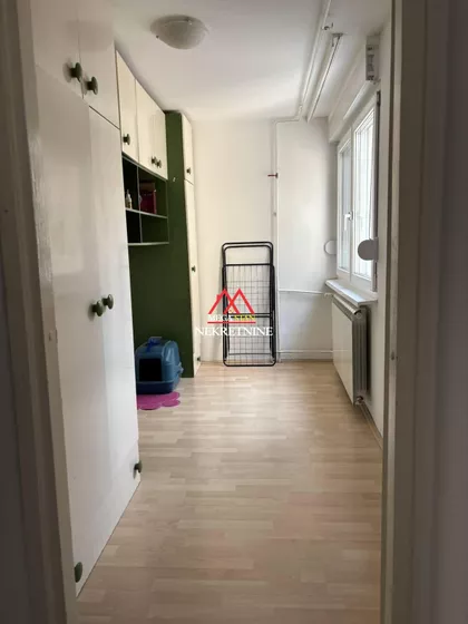Šekspirova | 4zida.rs