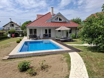Šumarice | 4zida.rs
