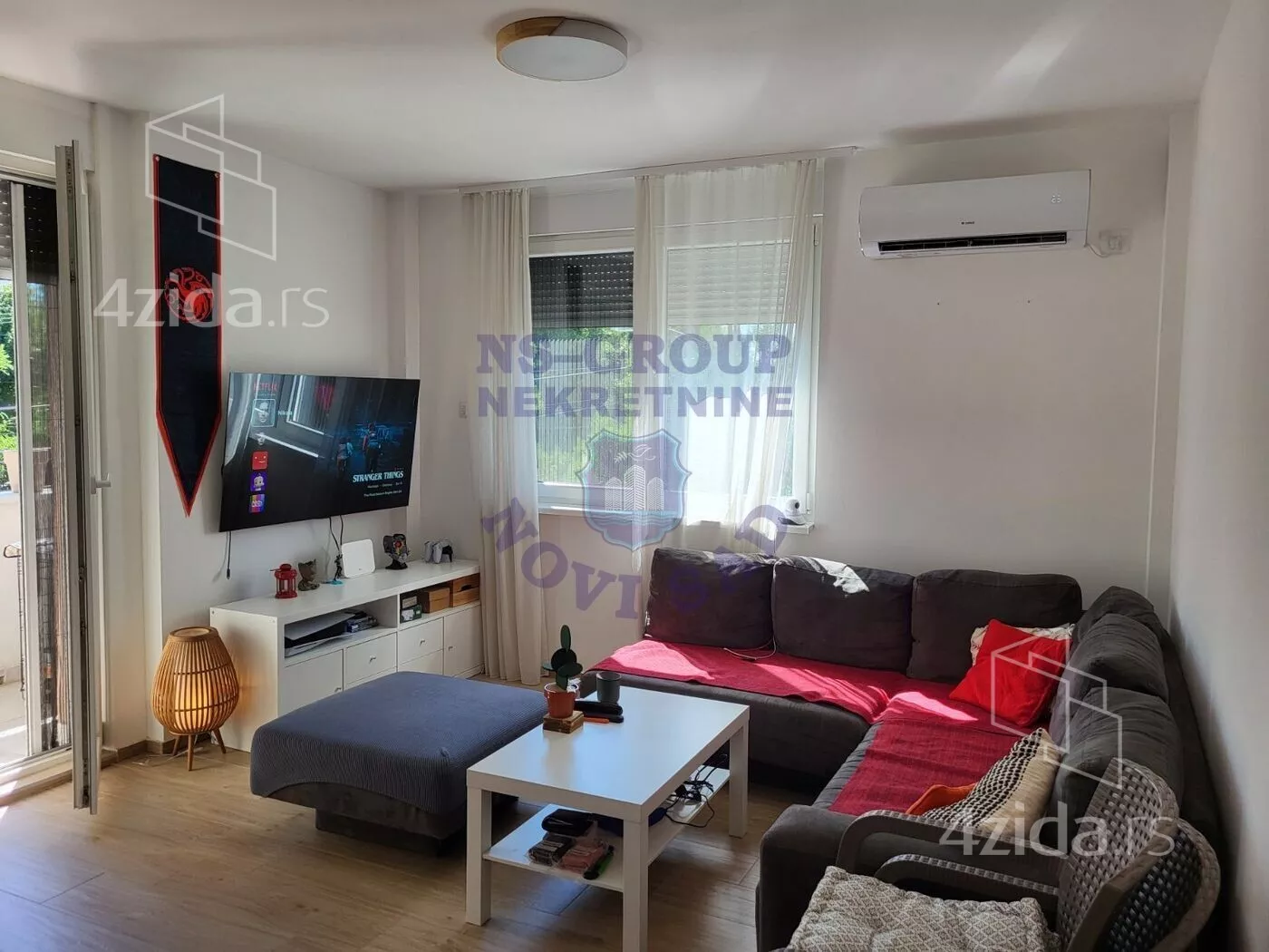 Troiposoban stan | 4zida