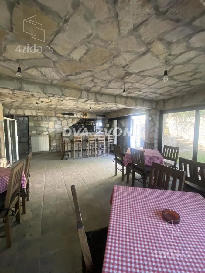 Ugostiteljski objekat | 4zida