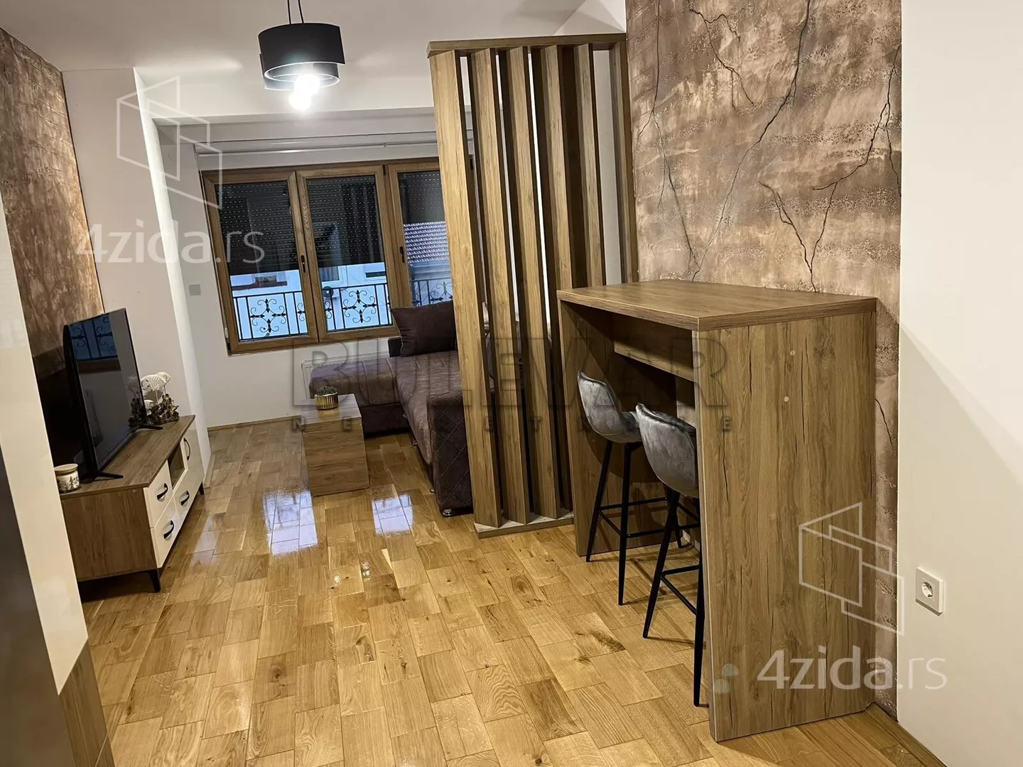 Garsonjera | 4zida