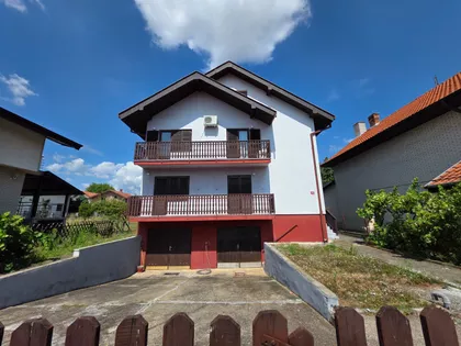Budžino Brdo | 4zida.rs