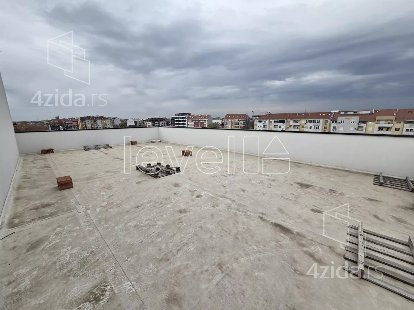 Petosoban stan | 4zida