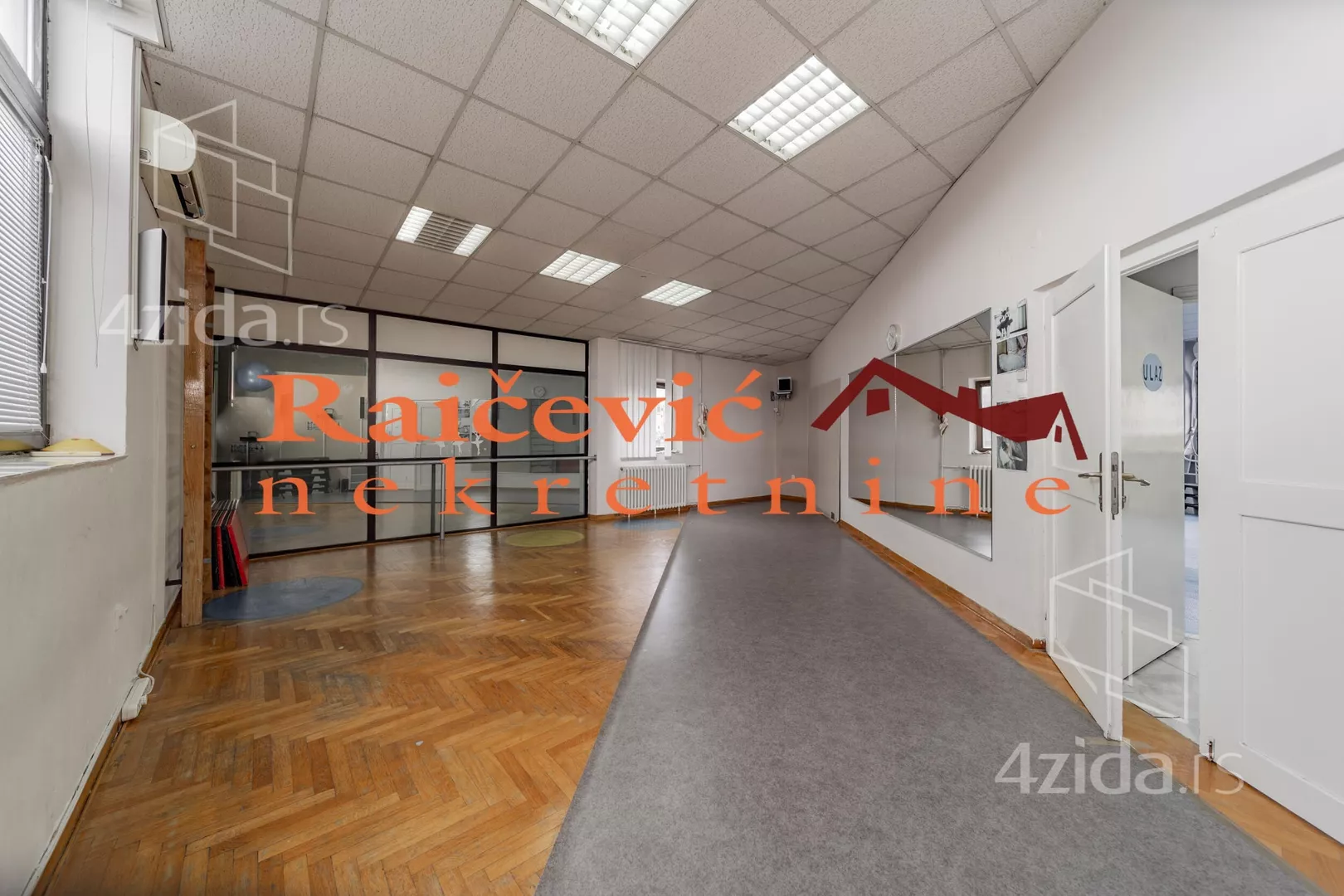 Poslovni prostor | 4zida