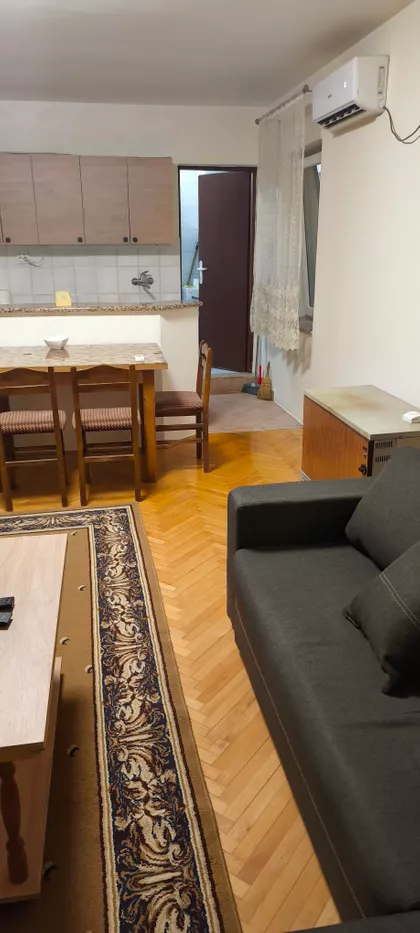 Veselina Čajkanovića 15B | 4zida.rs