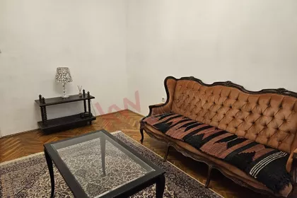 Velbuška | 4zida.rs