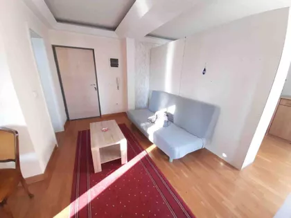 Todora od Stalaća | 4zida.rs