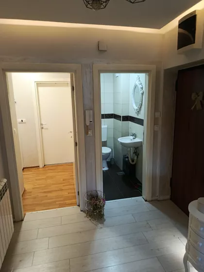 Tršćanska | 4zida.rs