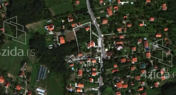 Građevinsko zemljište | 4zida