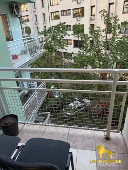 TRG KOMENSKOG | 4zida.rs