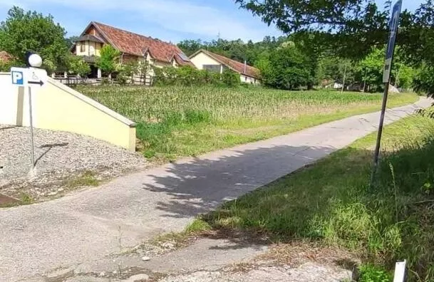 Poljoprivredno zemljište | 4zida
