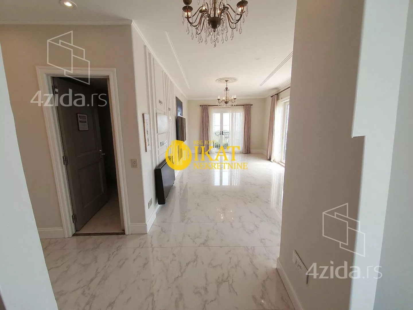 Dvoiposoban stan | 4zida