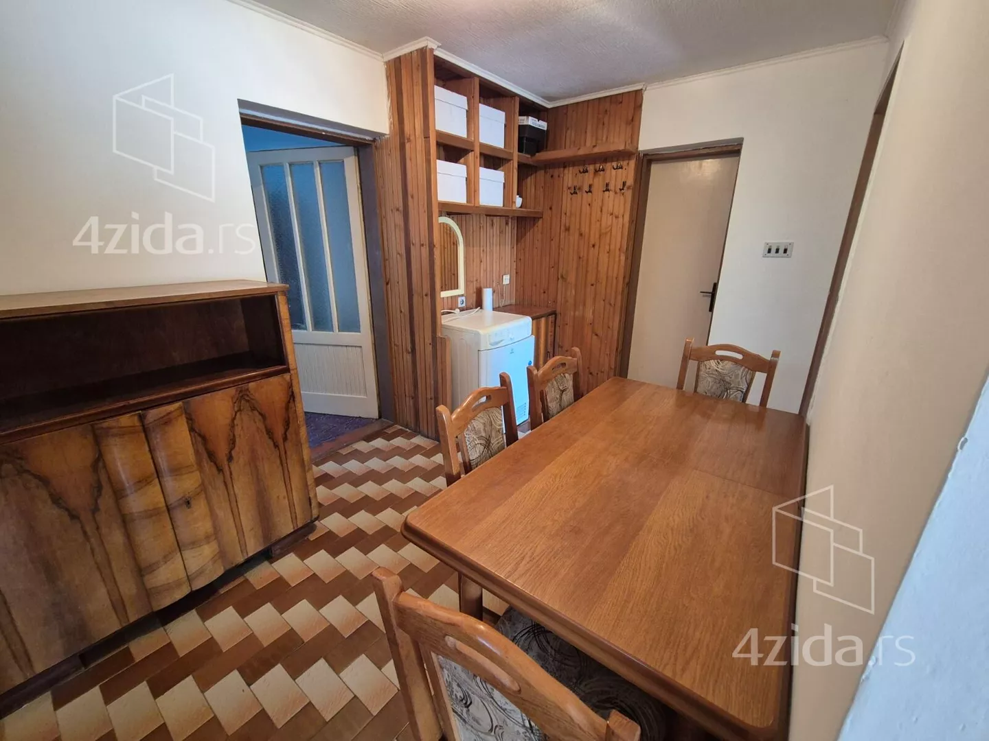 Kuća | 4zida