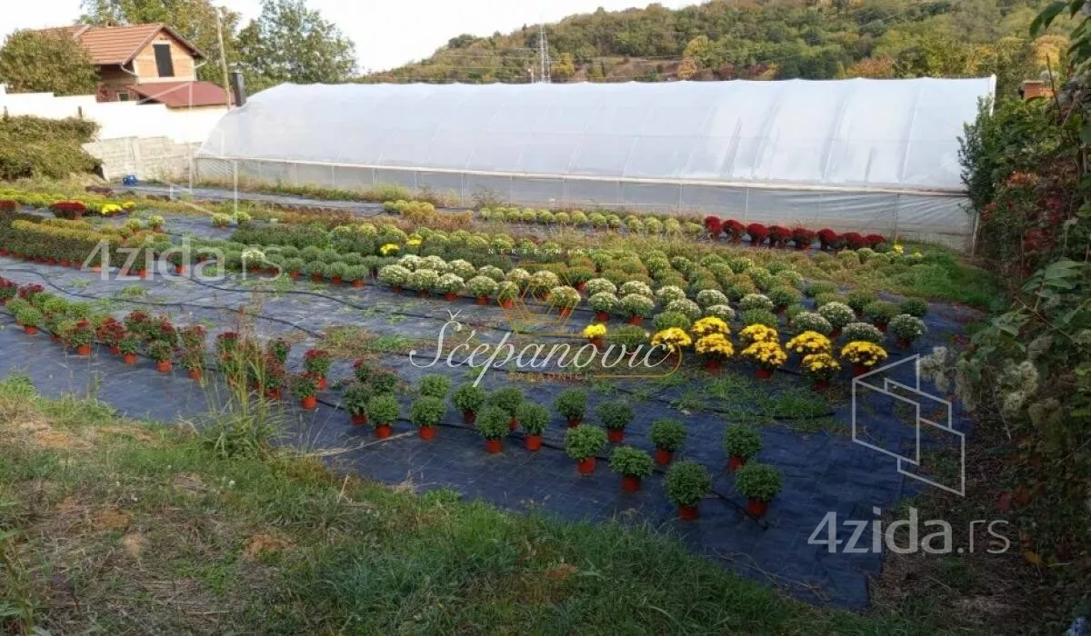 Građevinsko zemljište | 4zida