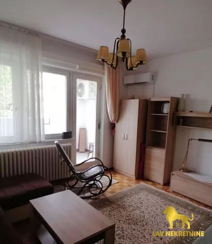 BRAĆE POPOVIĆ | 4zida.rs