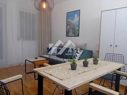 Kamenička | 4zida.rs