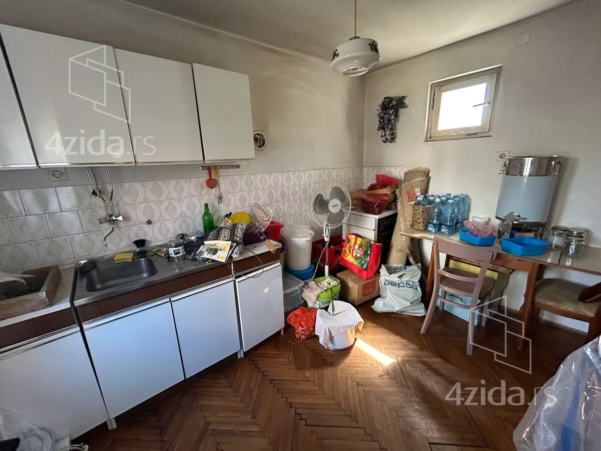 3-etažna kuća | 4zida