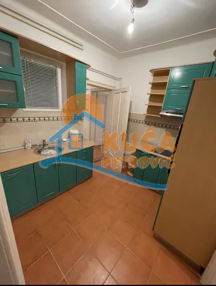 Obrenovićeva | 4zida.rs