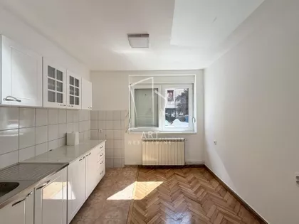 Internacionalnih brigada | 4zida.rs