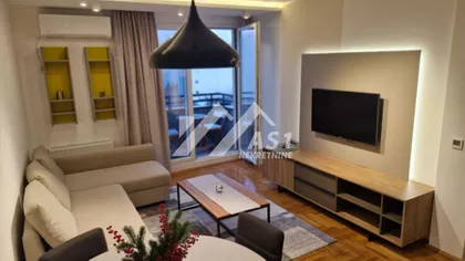 Karađorđeva | 4zida.rs