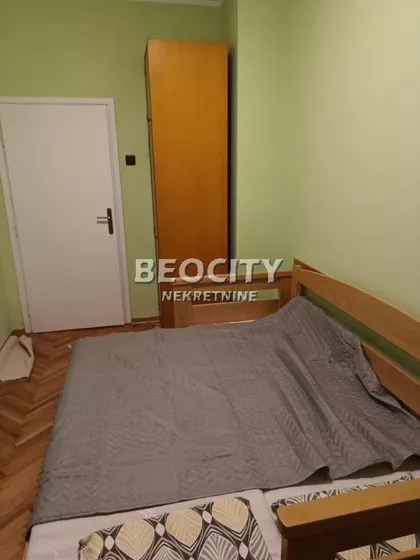 Prvomajska | 4zida.rs