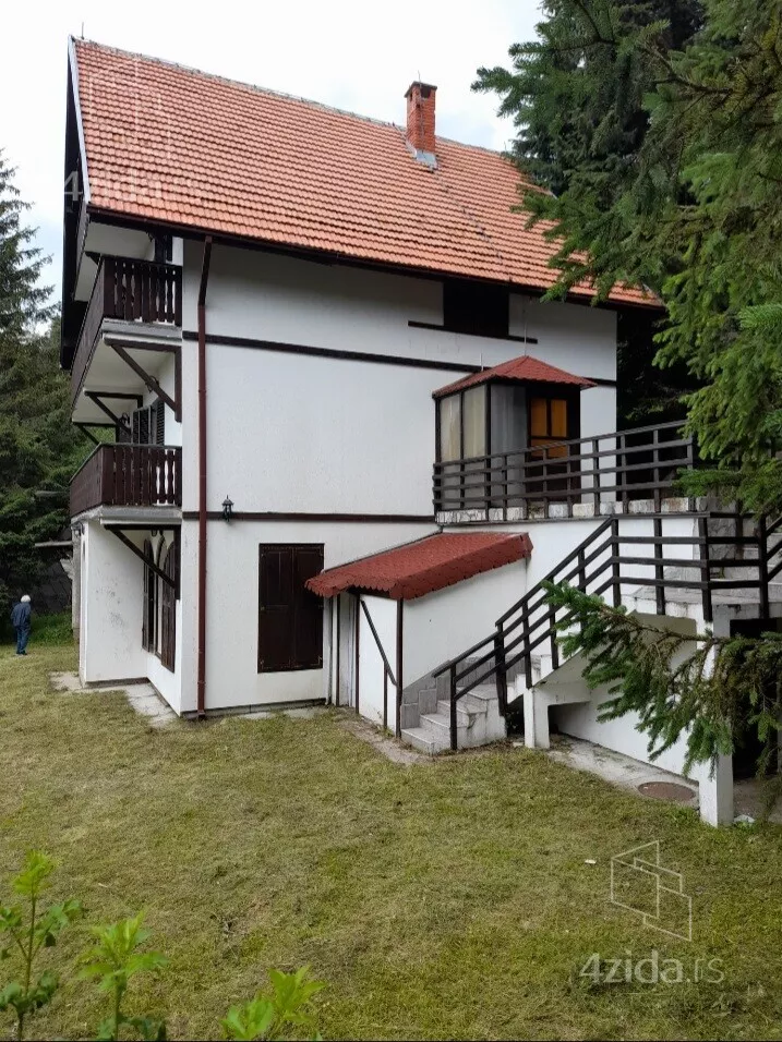 Ugostiteljski objekat | 4zida