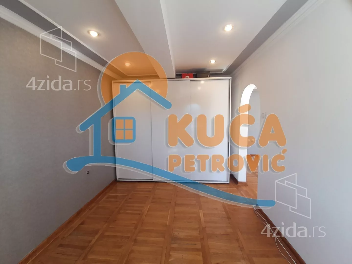 3-etažna kuća | 4zida