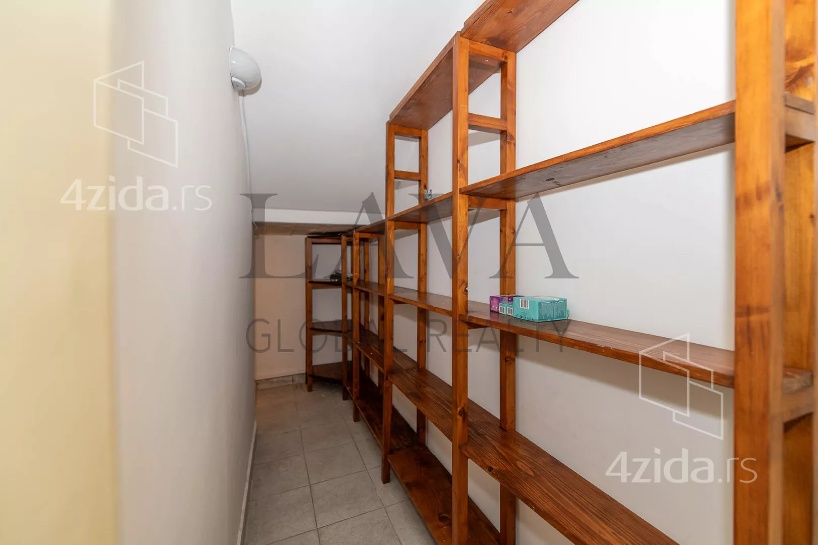 4-etažna kuća | 4zida