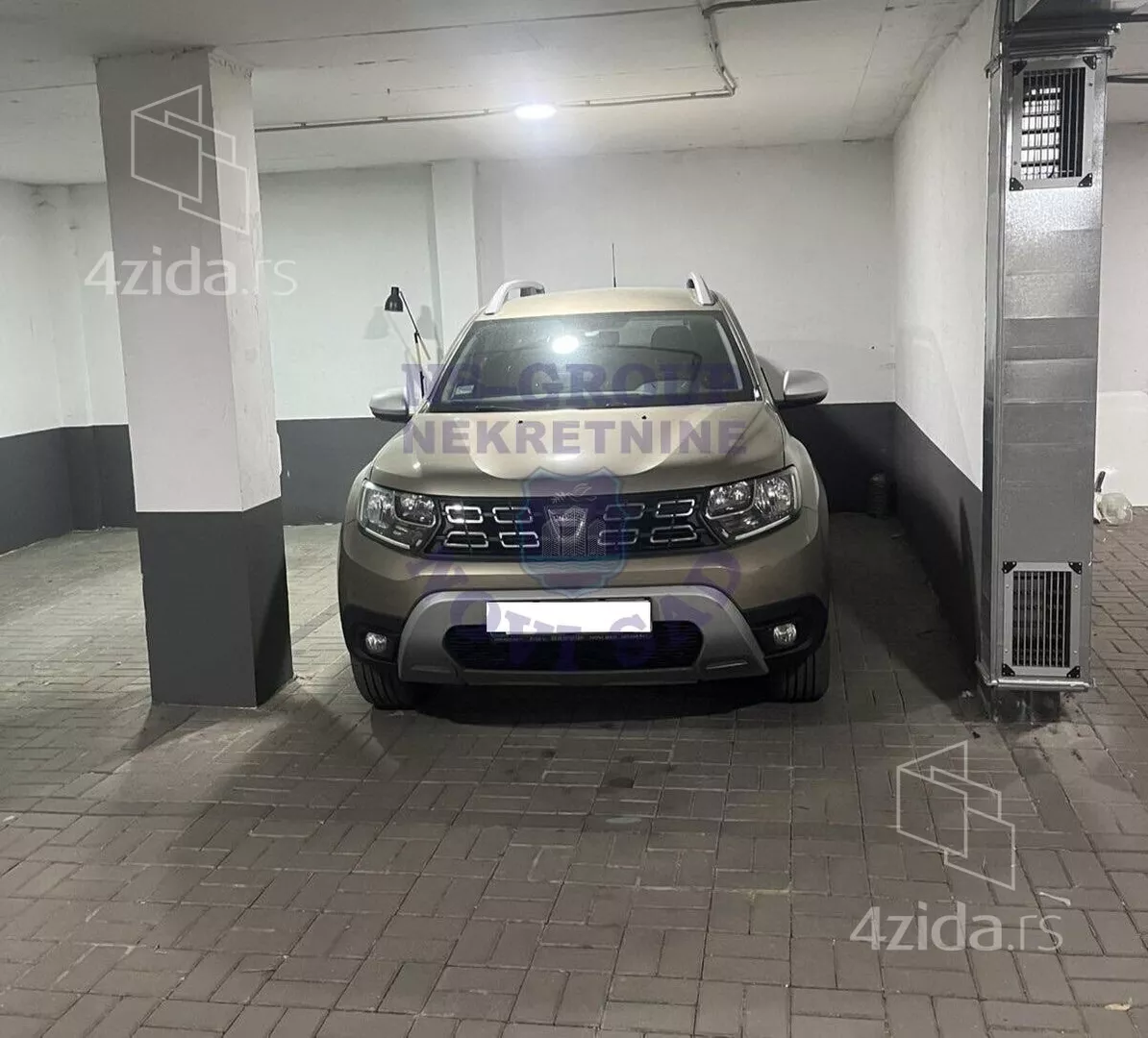 Garaža | 4zida