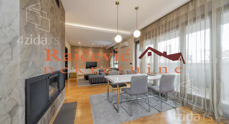 Petosoban stan | 4zida