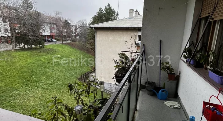 Šestosoban stan | 4zida