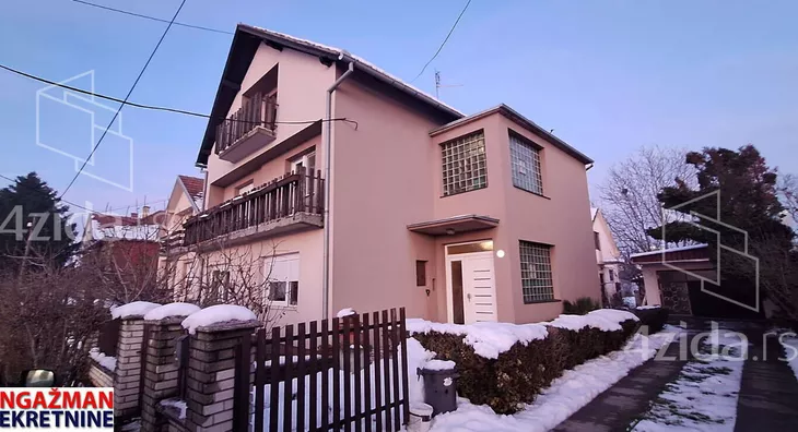 3-etažna kuća | 4zida