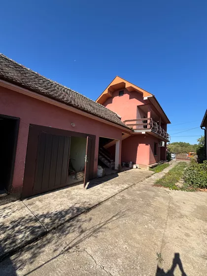 Jelenča | 4zida.rs