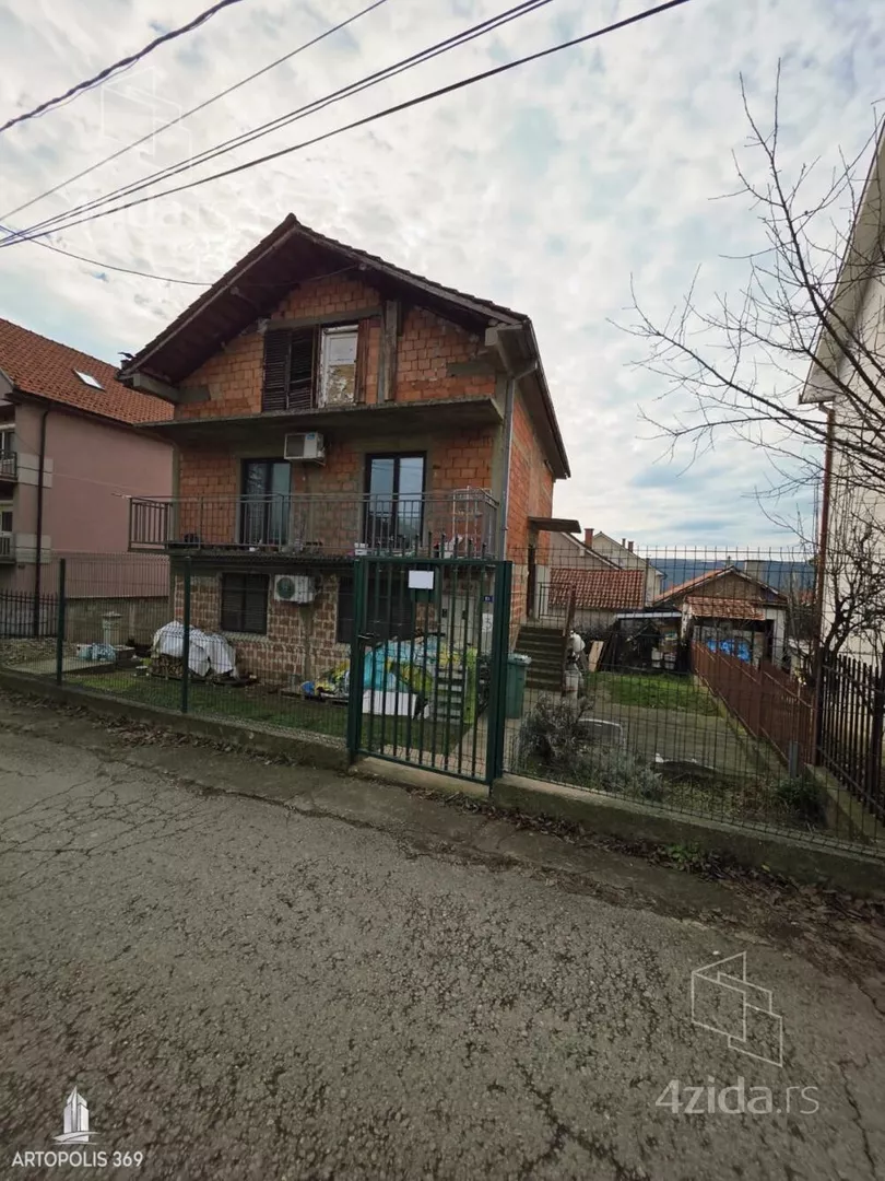 3-etažna kuća | 4zida