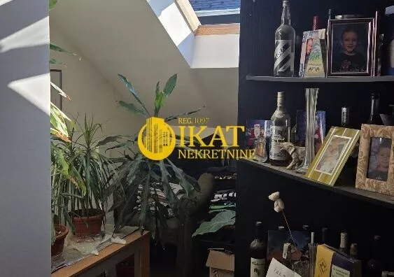 Šestosoban stan | 4zida