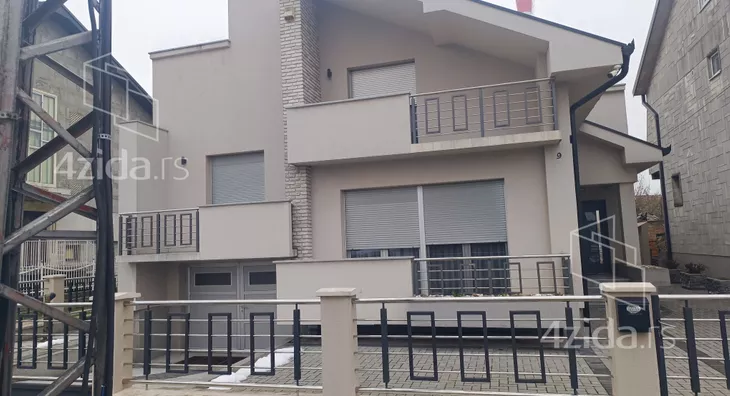 2-etažna kuća | 4zida